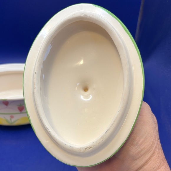 Mackenzie Childs King Ferry Chowder Bowl with Lid - Picture 6 of 6